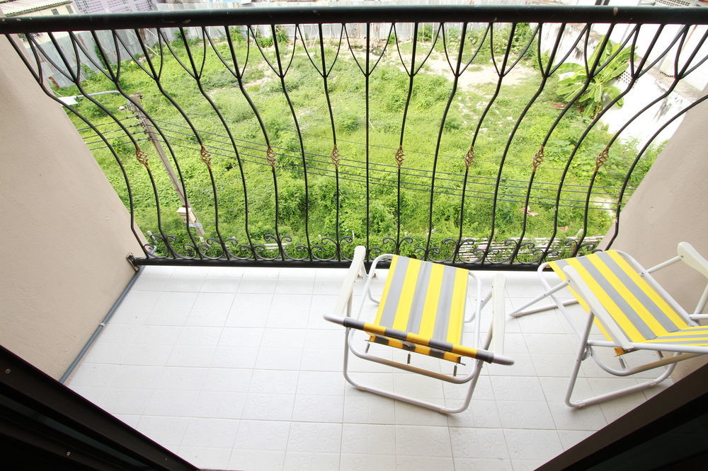 Bed By City Hotel Bangkok Exterior photo